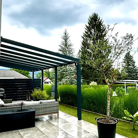 Schoene Mit Terrasse Und Parkplatz Velden am Wörthersee